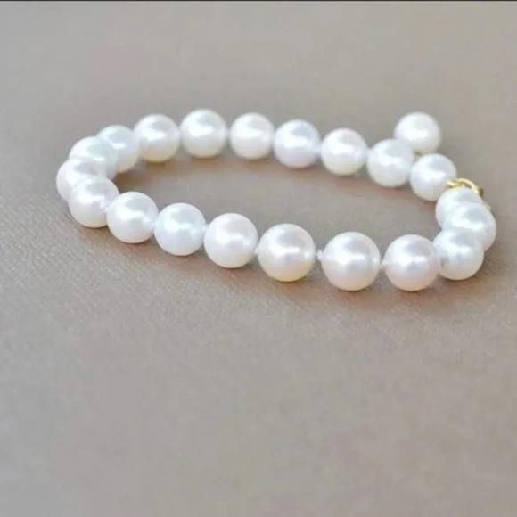 Akoya Hand-Knotted AAA Pearl Bracelet - Quality Gems - Picture 5 of 5